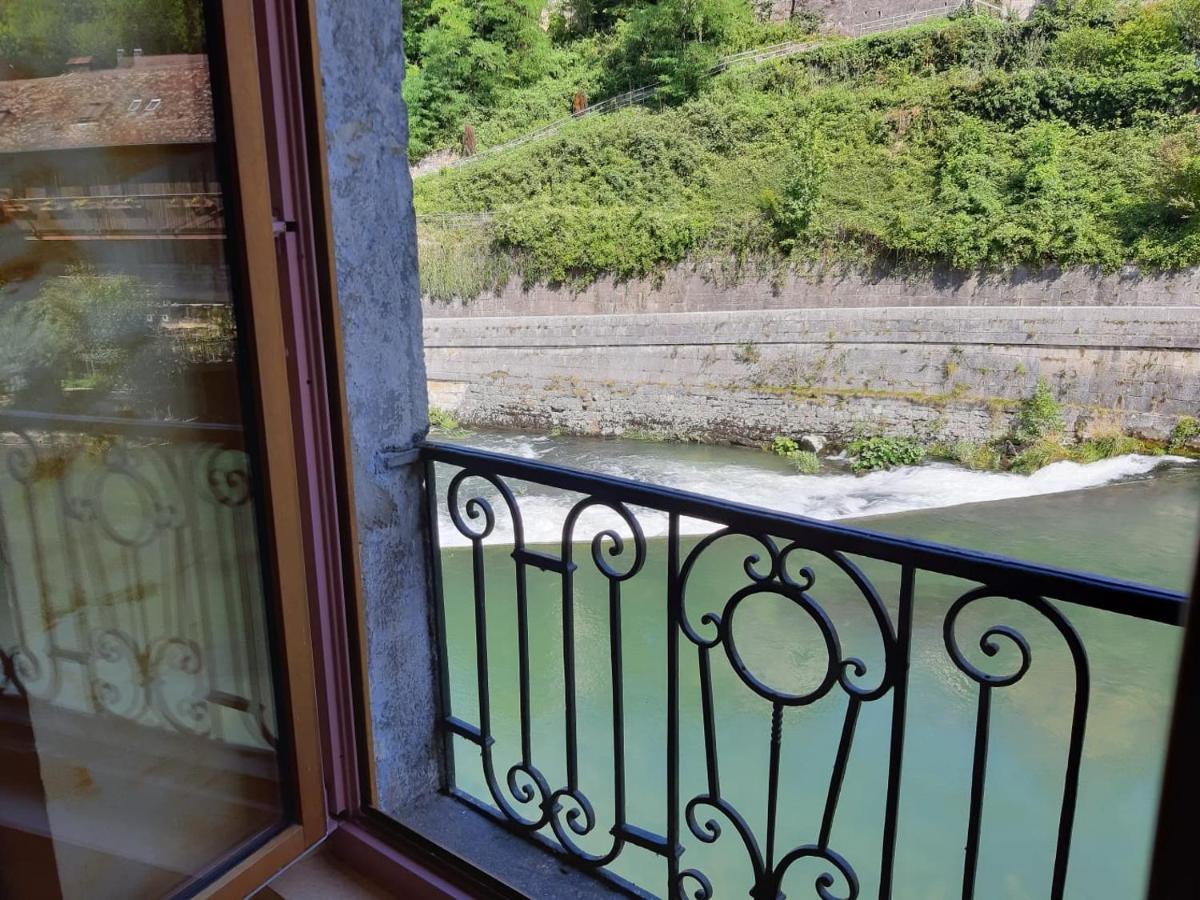 Bed and Breakfast Au Fil De Lods Exterior foto