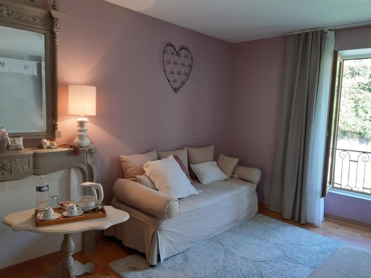 Bed and Breakfast Au Fil De Lods Exterior foto