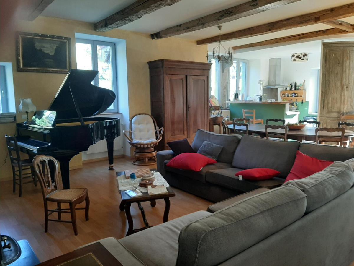 Bed and Breakfast Au Fil De Lods Exterior foto