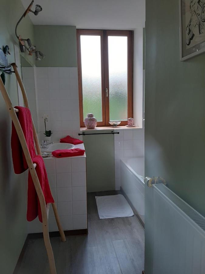 Bed and Breakfast Au Fil De Lods Exterior foto