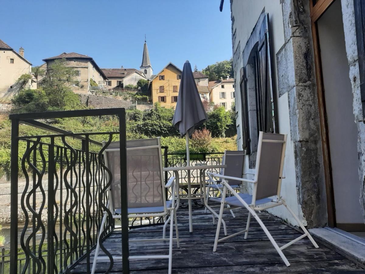 Bed and Breakfast Au Fil De Lods Exterior foto