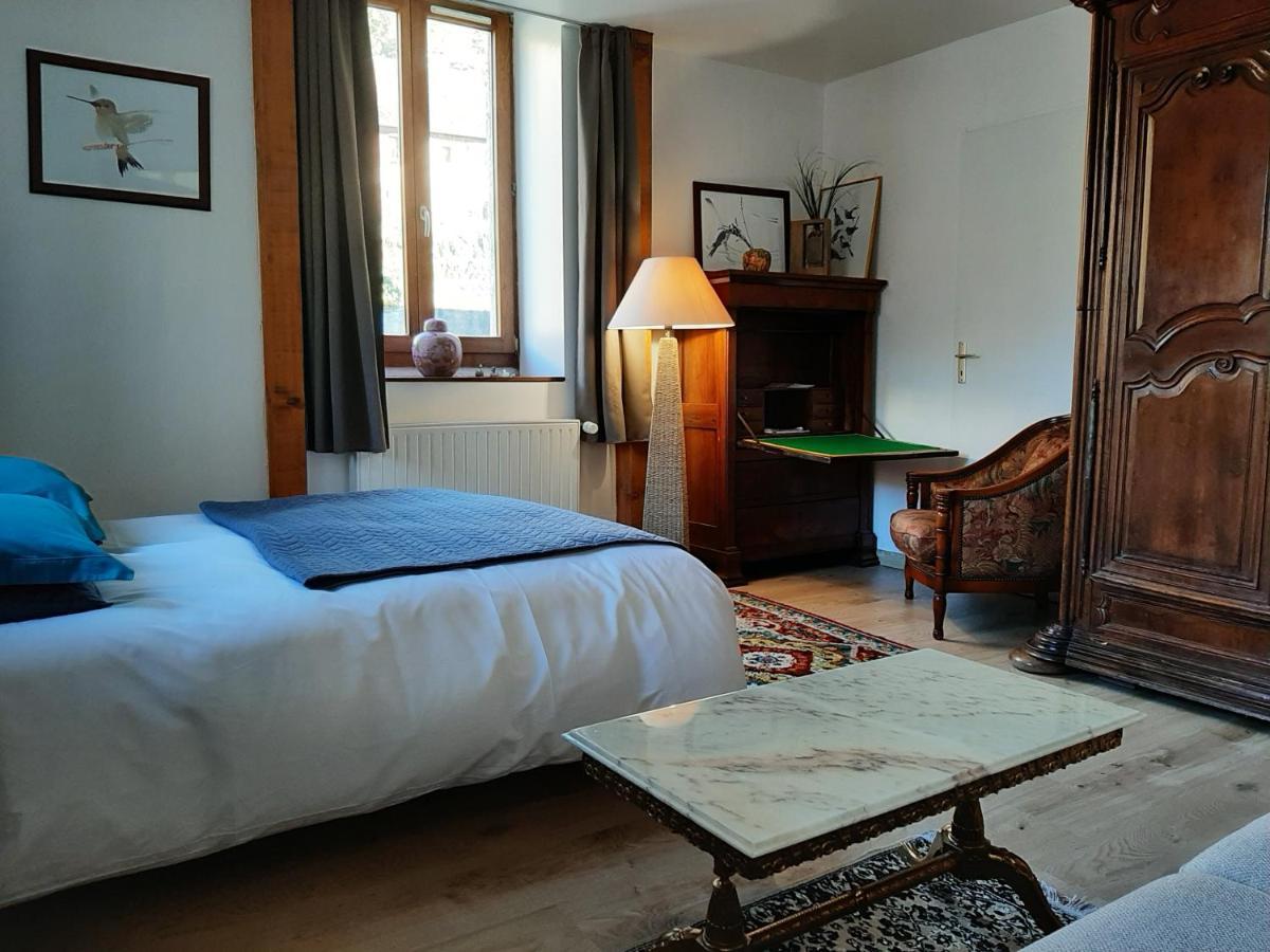 Bed and Breakfast Au Fil De Lods Exterior foto