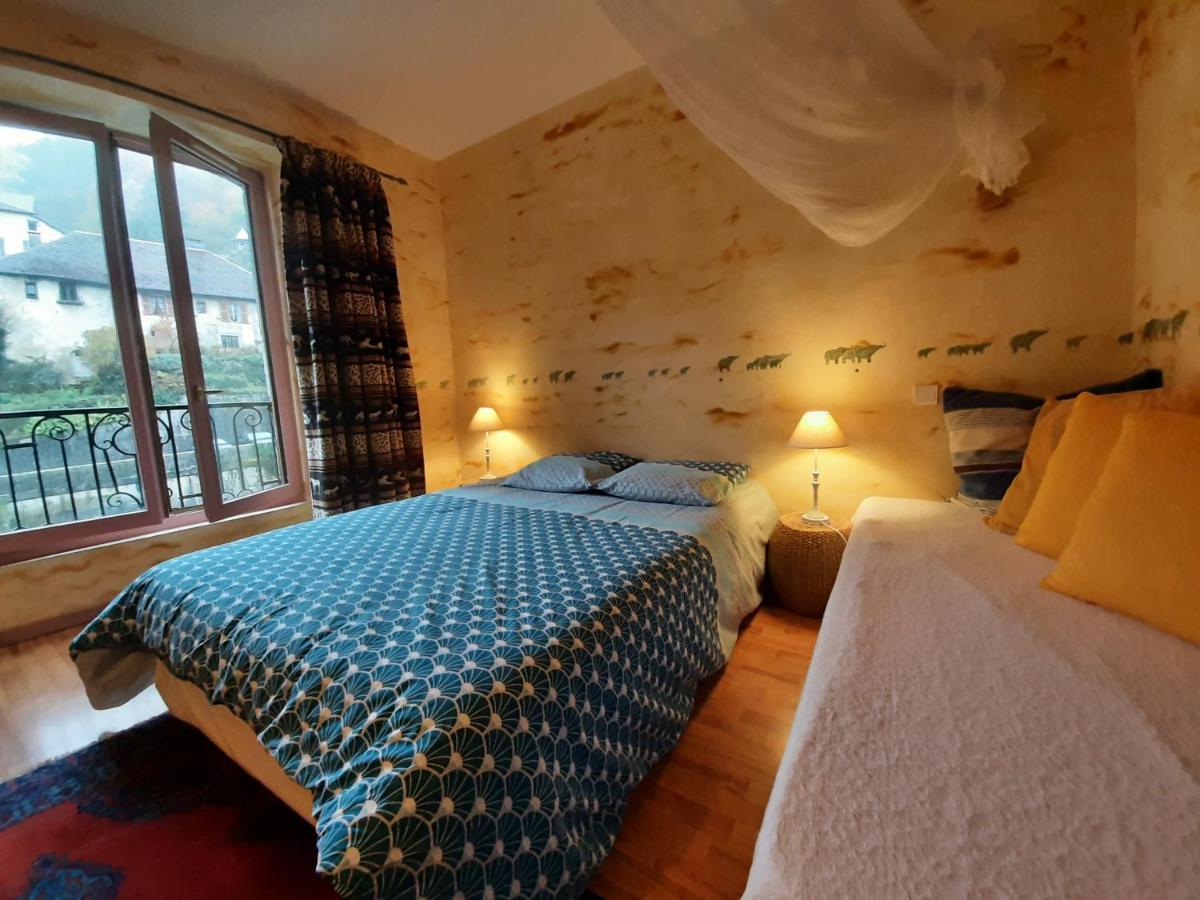 Bed and Breakfast Au Fil De Lods Exterior foto
